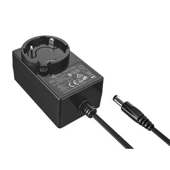 Power Adapter with Interchangeable Plugs
